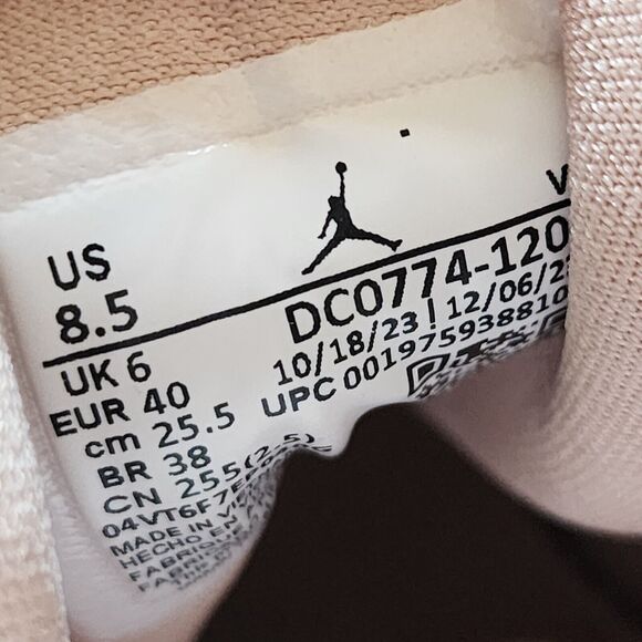 Wmns Air Jordan 1 Low Pink White Grey Brand New Sz 8.5 - Picture 8 of 8